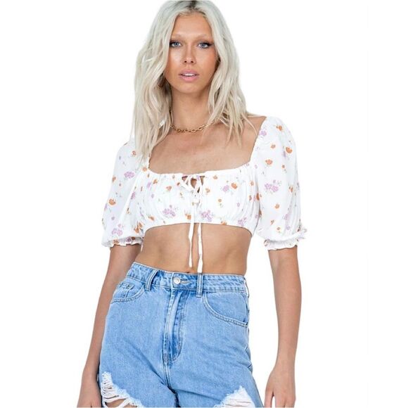 Princess Polly White Floral Caribou Crop Top Size 10 NWT - Picture 1 of 13